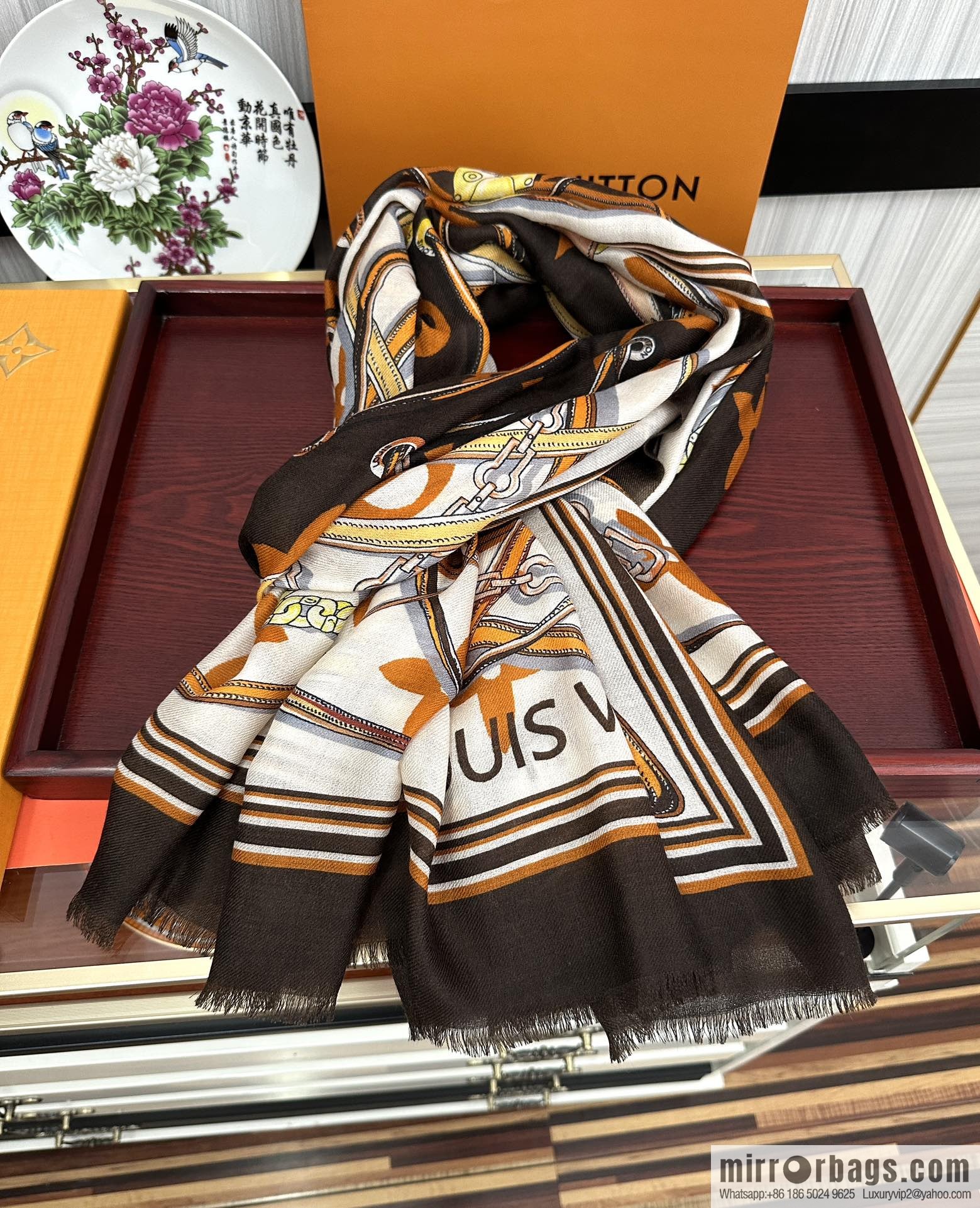 LV Louis Vuitton Double Sided 300 Ring Fleece Long Towel