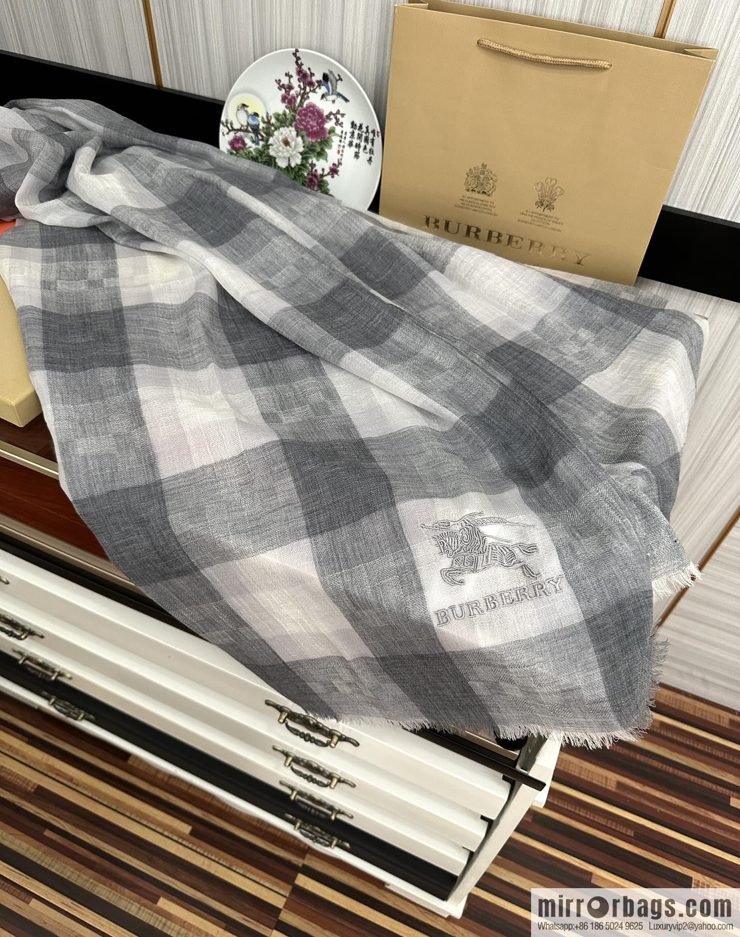 Burberry Inner Mongolia Cashmere Scarf