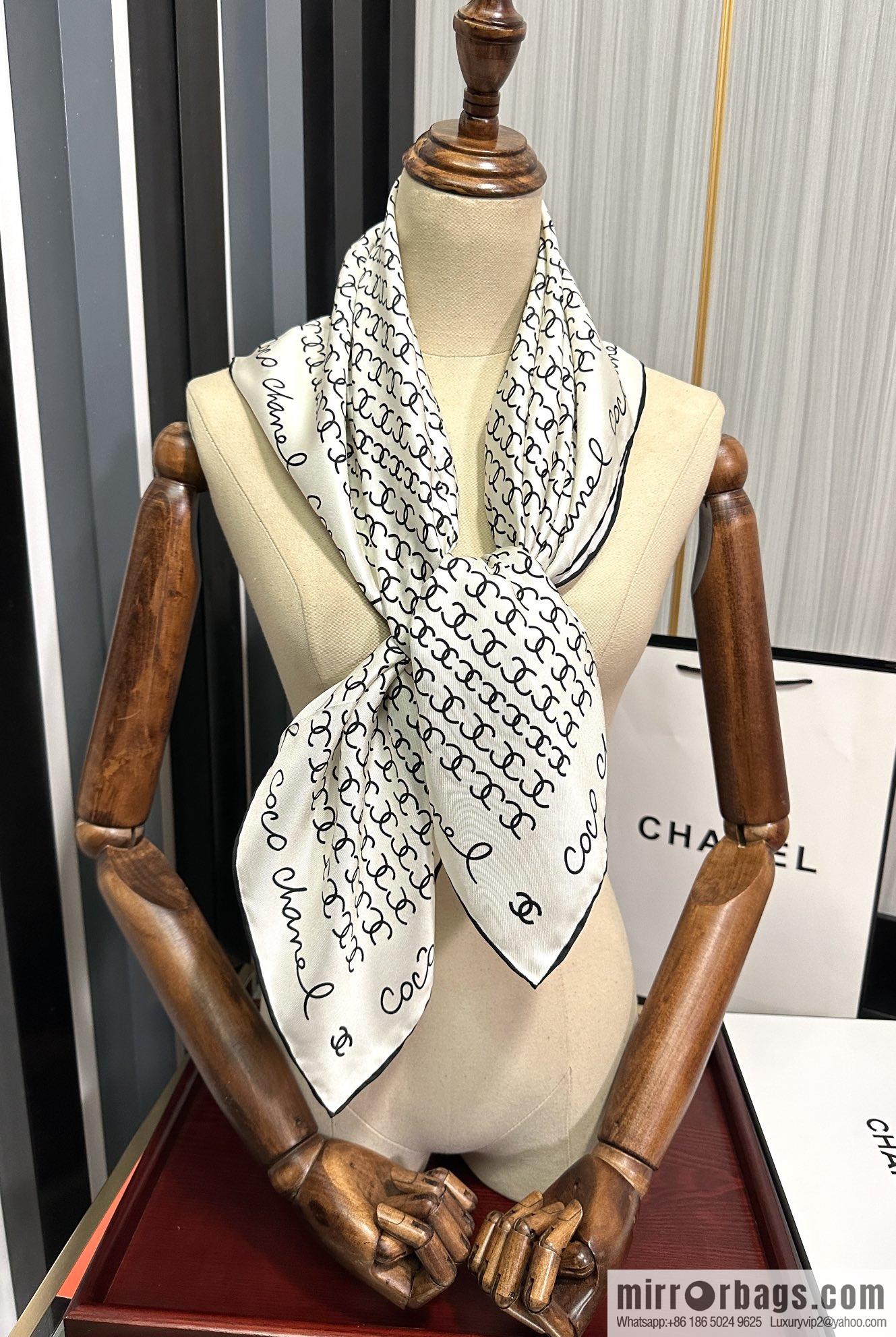 CHANEL Chanel children's fun letter silk scarf