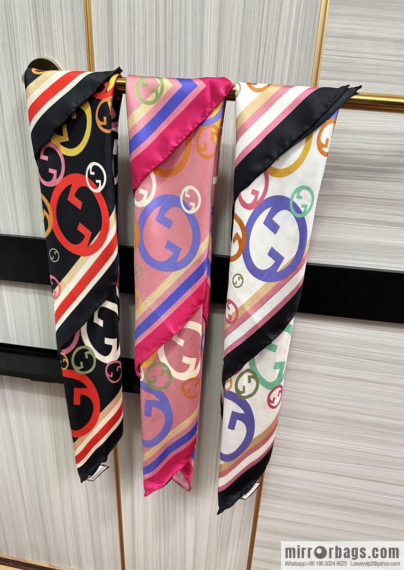GUCCI Gucci 100% Top Twill Silk Scarf