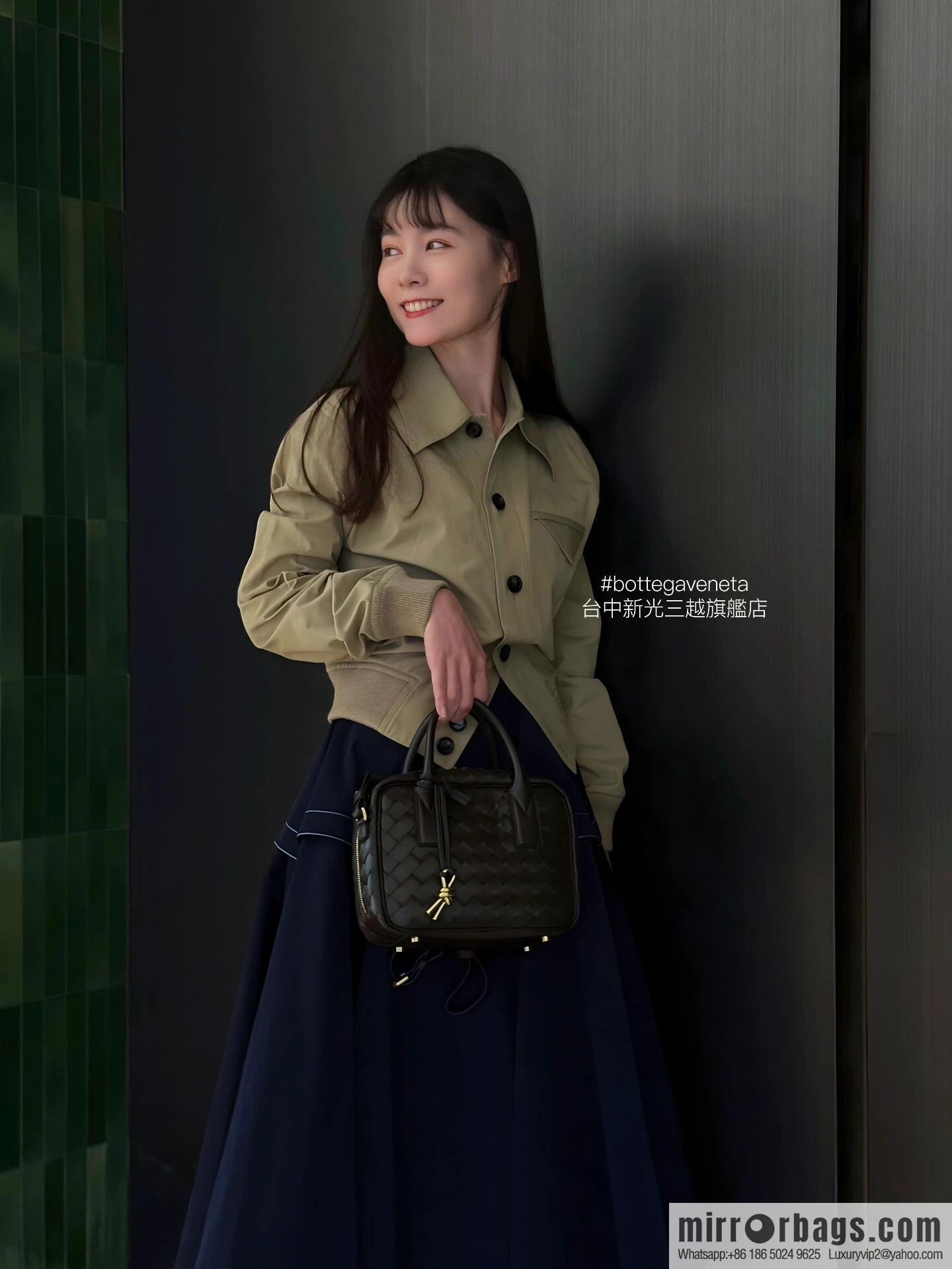 BV Small Getaway Handbag 776736 Black