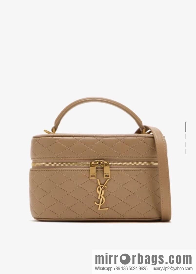 YSL 𝗚𝗔𝗕𝗬 𝗩𝗔𝗡𝗜𝗧𝗬 mini sheepskin clutch bag 766731 milk tea color