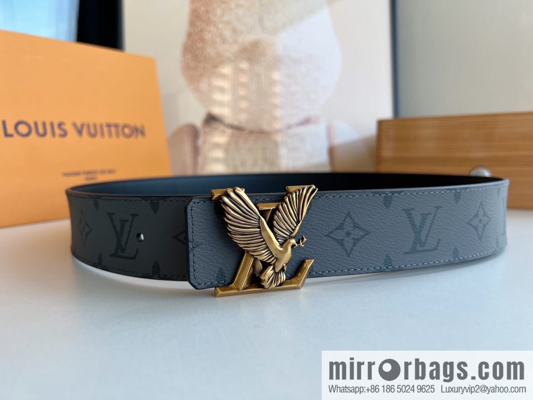 LV/Louis Vuitton, Classic Monogram Dove Double Sided Belt