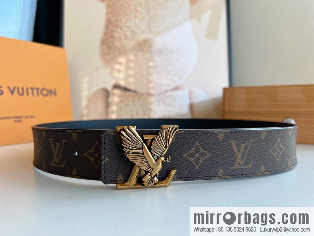LV/Louis Vuitton, Classic Monogram Dove Double Sided Belt