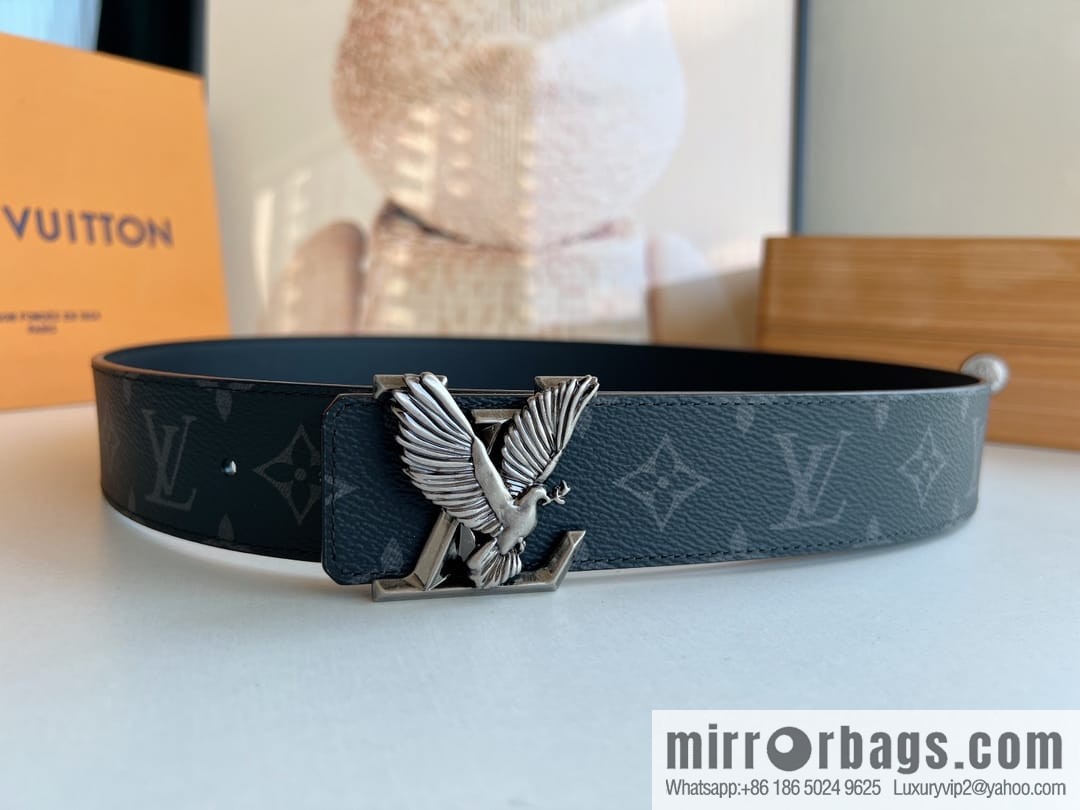 LV/Louis Vuitton, Classic Monogram Dove Double Sided Belt