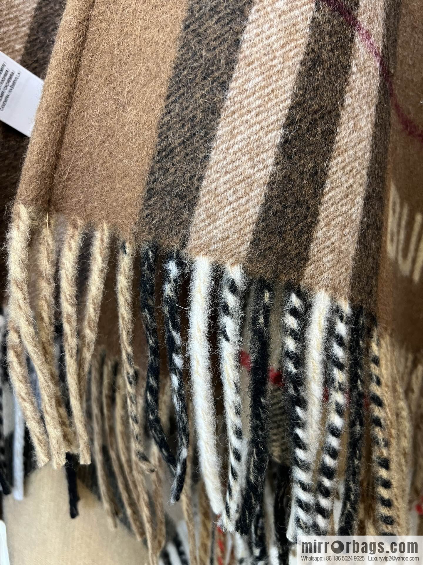 Burberry Burberry Tassel Edge Design Checked Cashmere Cape
