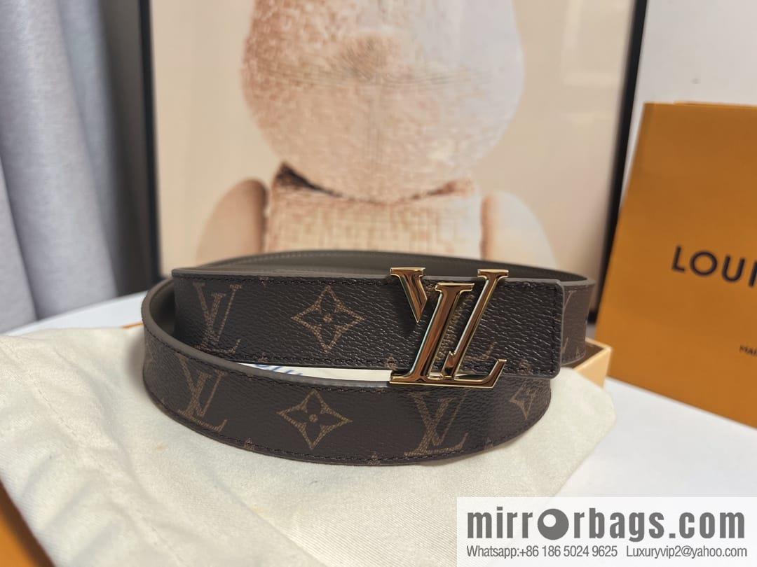 Louis Vuitton, women's double-sided belt 30mm