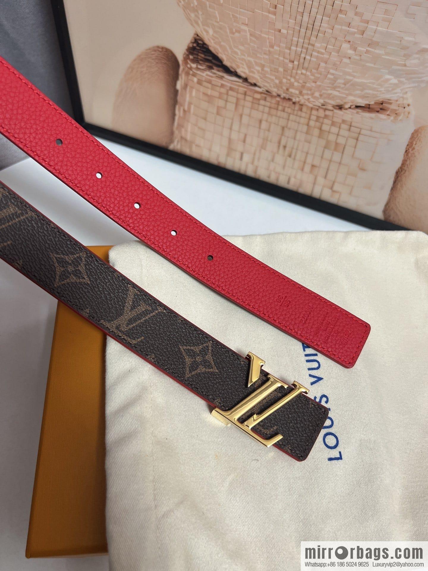 Louis Vuitton, women's double-sided belt 30mm