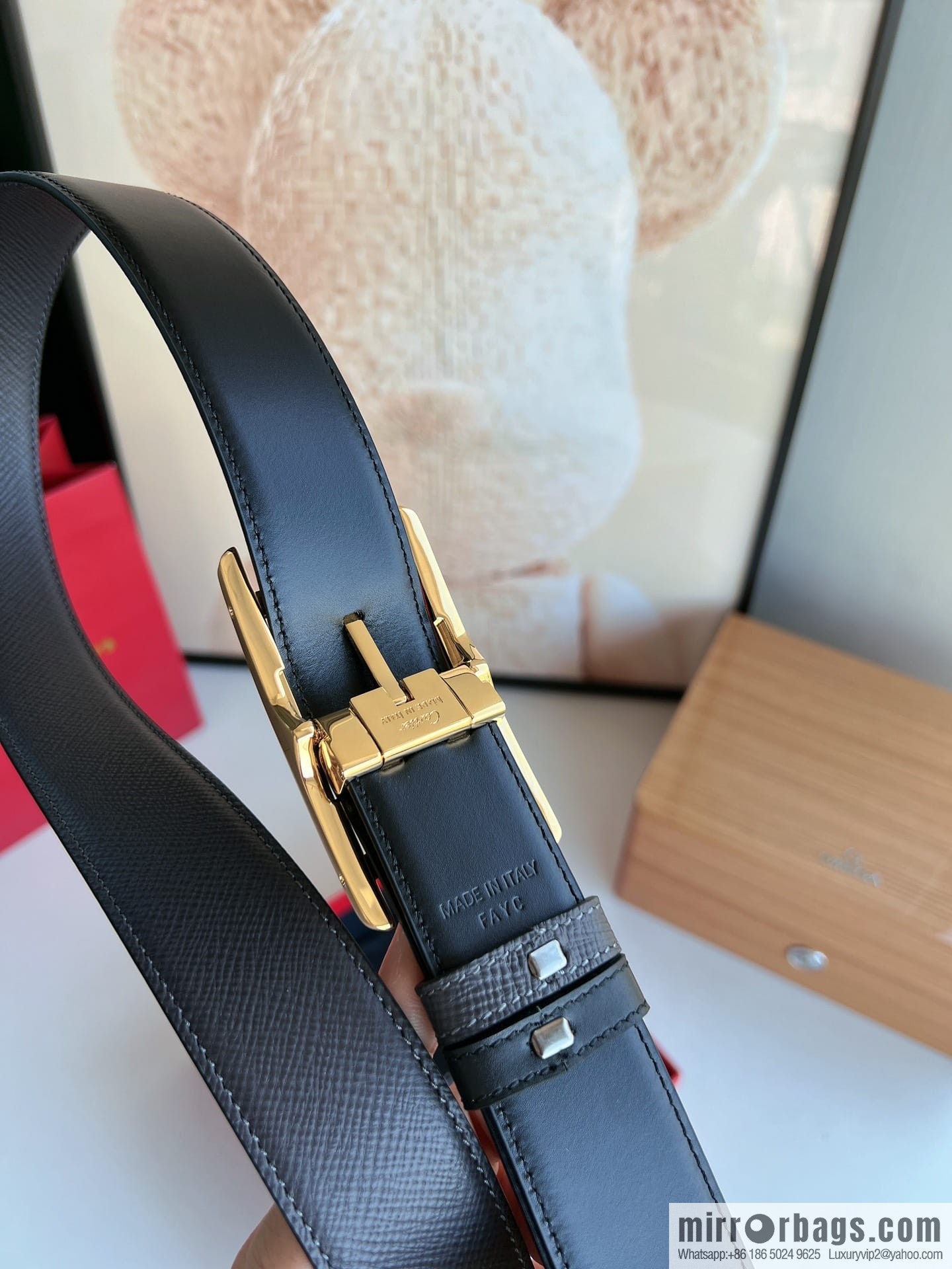 Cartier, textured grey cowhide double-sided men's belt