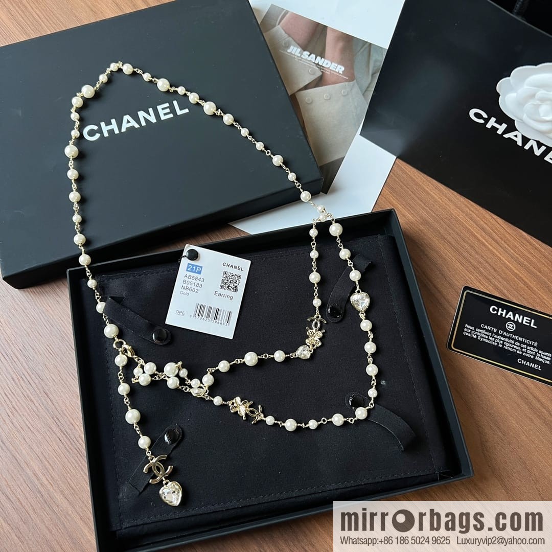 New ☑️ CHANEL CHANEL Double C Peach Heart Clover Pearl Waist Chain Belt