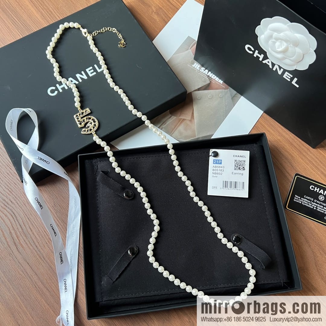 New ☑️ Chanel double c black leather rope 5 character pearl sweater chain necklace