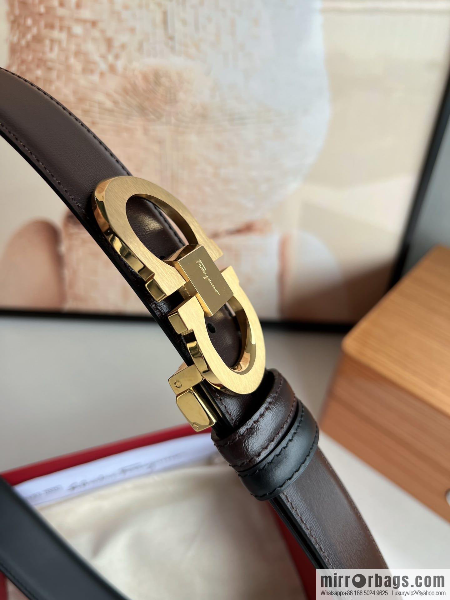 Ferragamo Ferragamo, stainless steel figure 8 metal clasp top layer cowhide men's 3.5cm belt