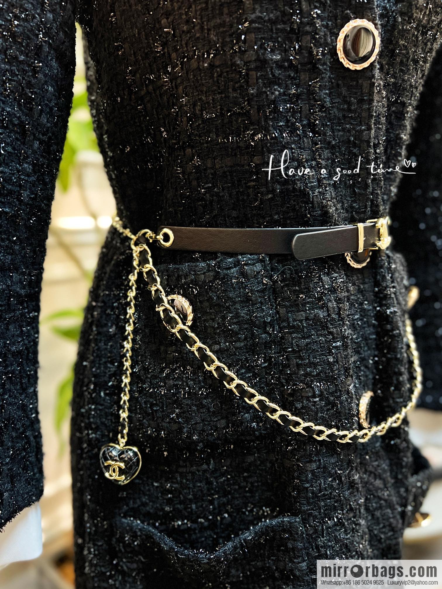 New ☑️ Chanel love peach heart black leather rope waist chain belt