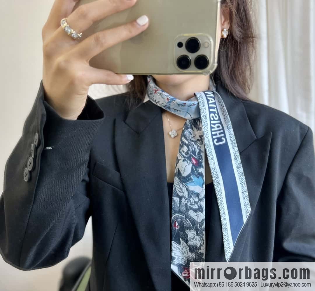 Dior 2023z Twilly Year of the Rabbit Limited Edition Ribbon 31JAM106I620_C420
