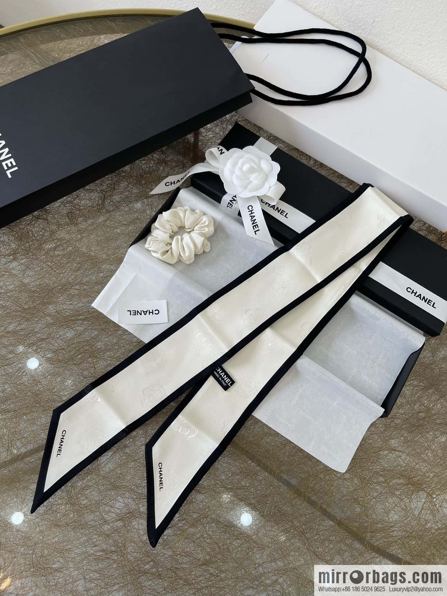 CHANEL CHANEL 100% silk jacquard hair band
