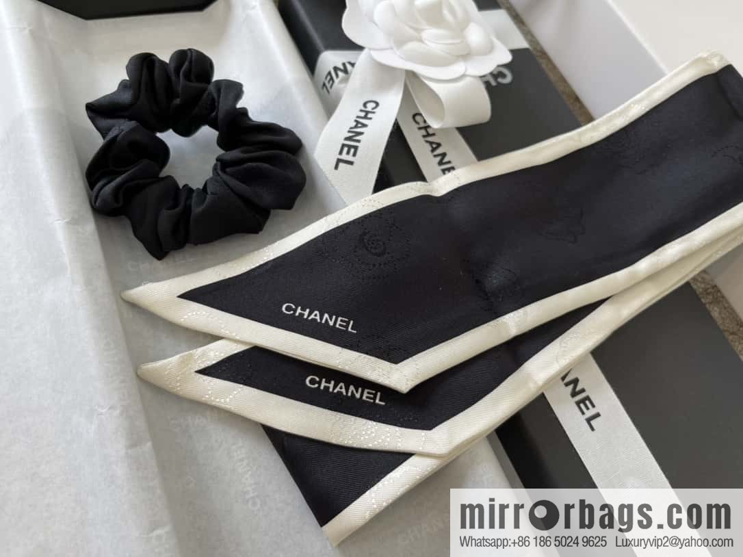 CHANEL CHANEL 100% silk jacquard hair band