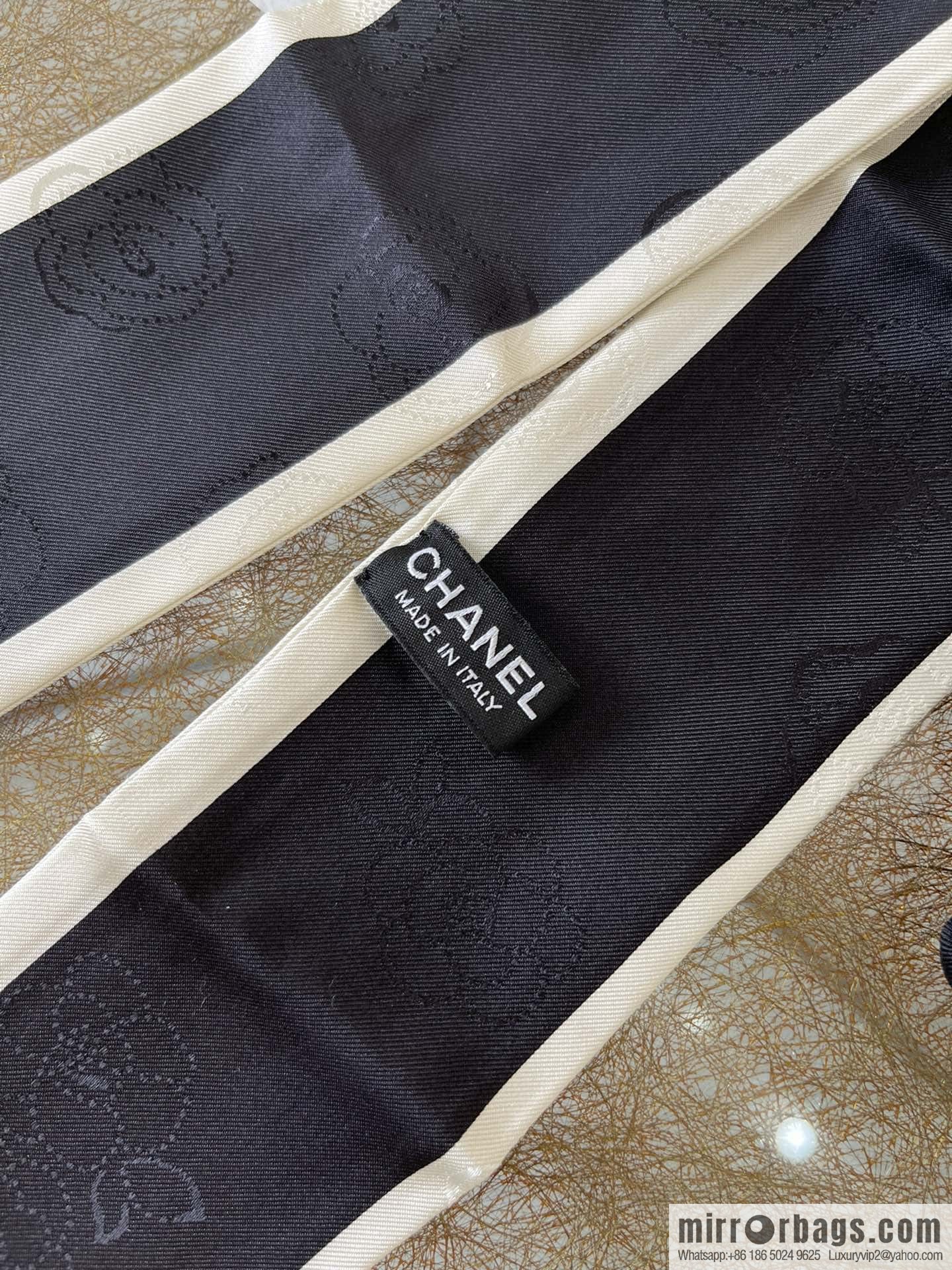 CHANEL CHANEL 100% silk jacquard hair band
