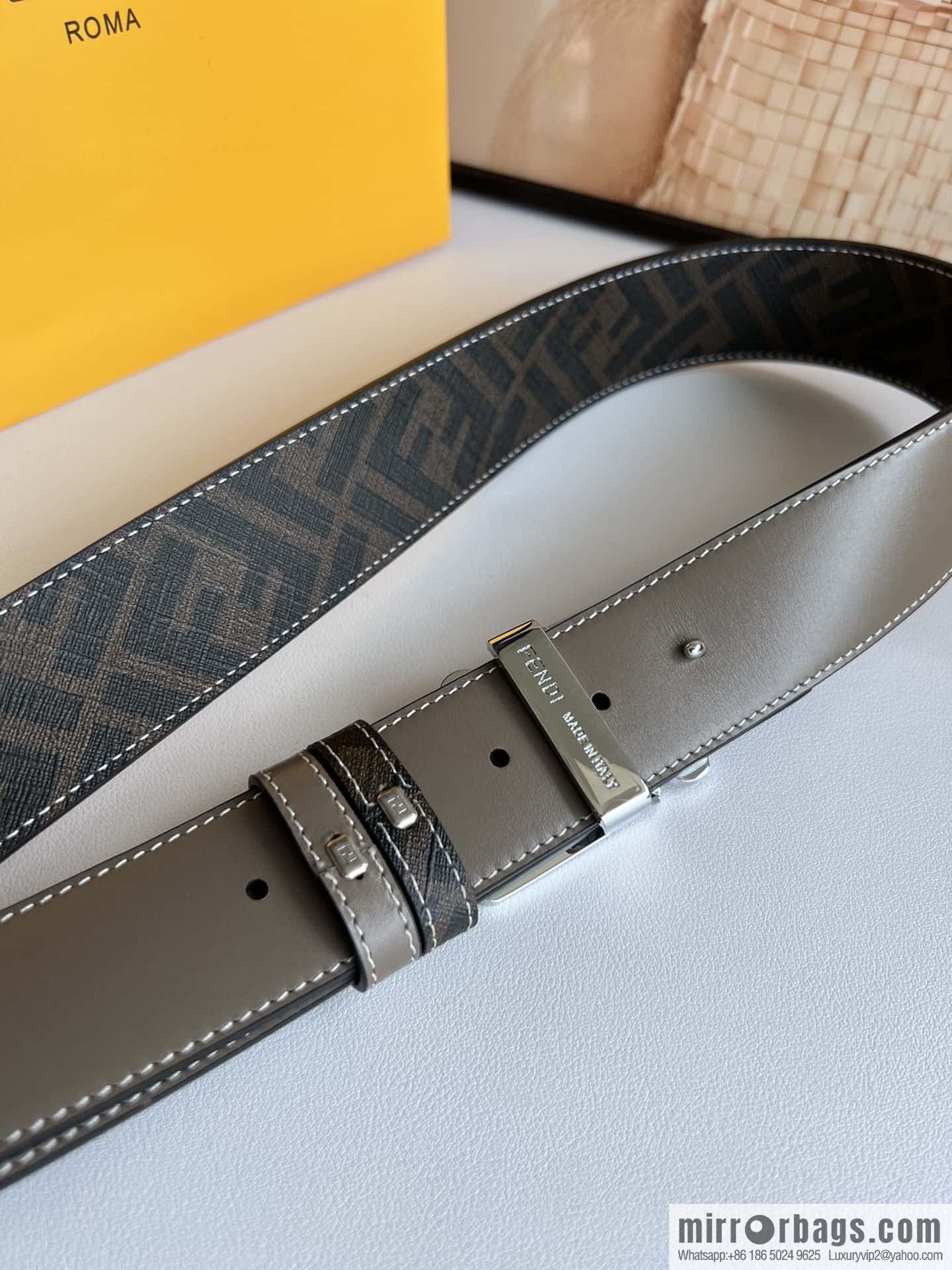 Fendi's latest extraordinary creative gradual change printing double FF cowhide belt