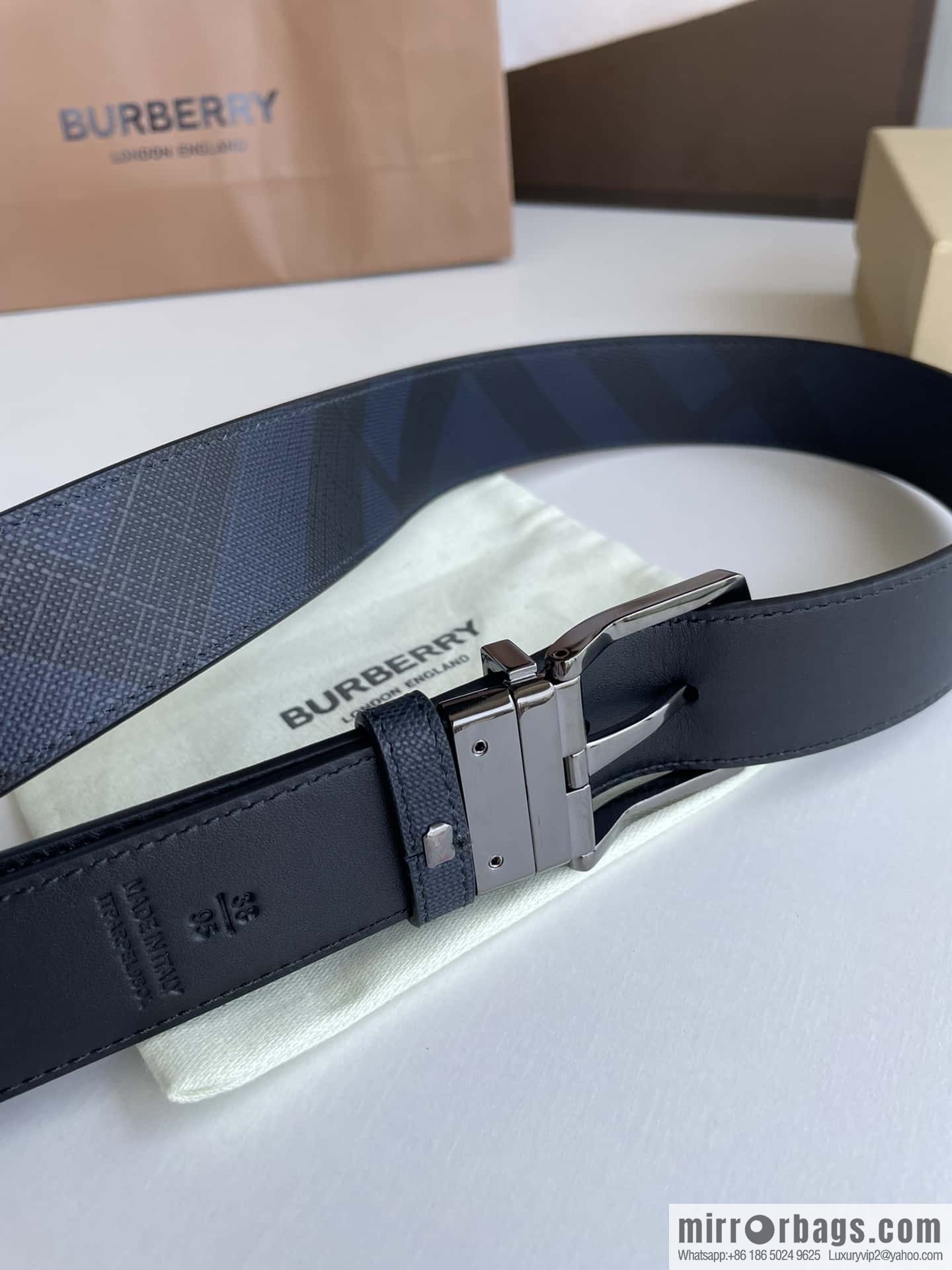 Burberry Classic Plaid British Fashion Element Belt 3.5cm