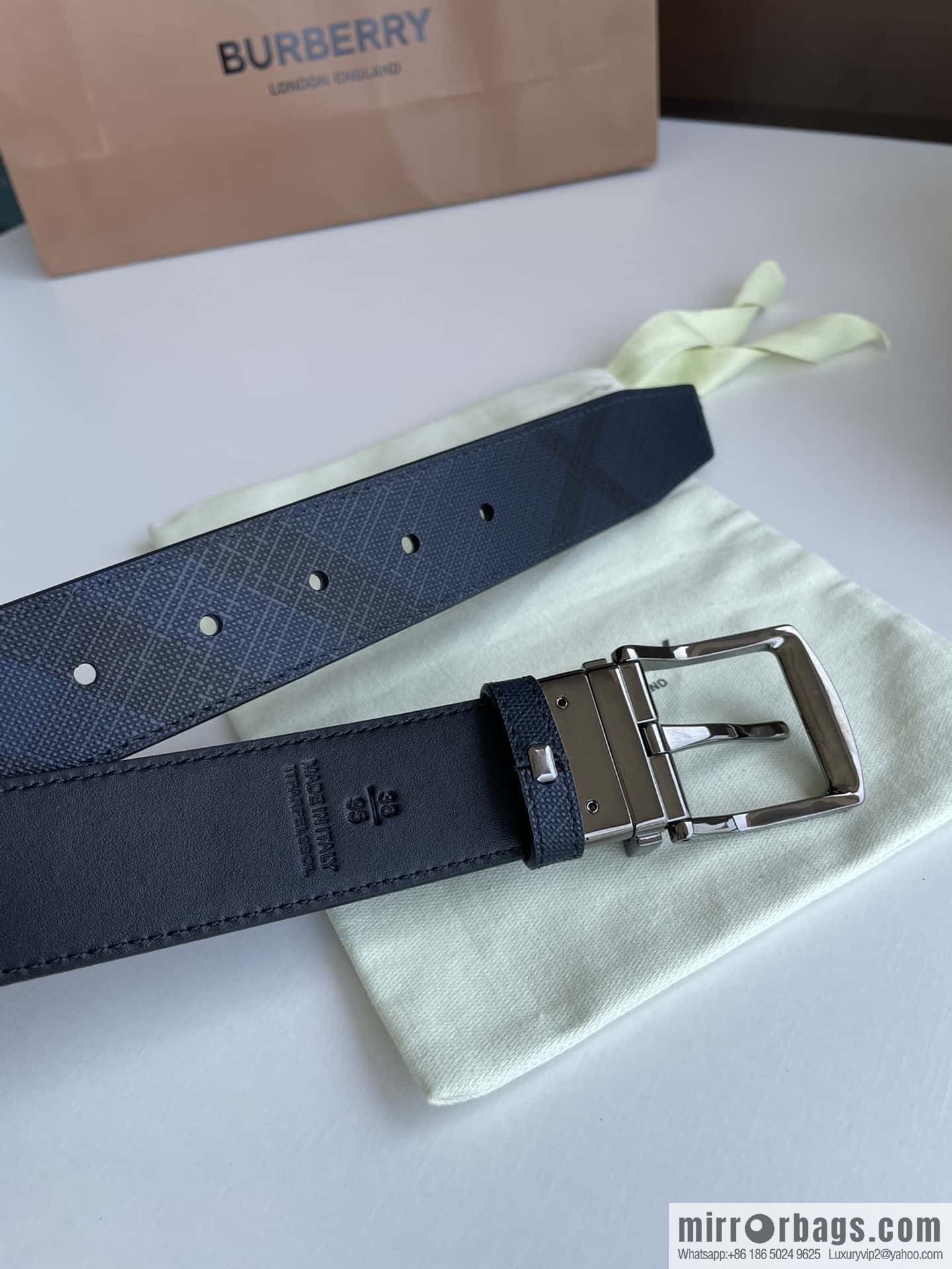 Burberry Classic Plaid British Fashion Element Belt 3.5cm