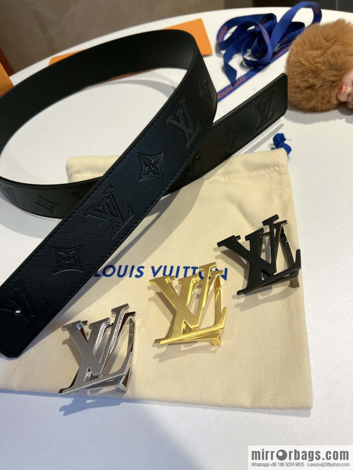 LV/Louis Vuitton LV Shake 40 mm Double Sided Belt