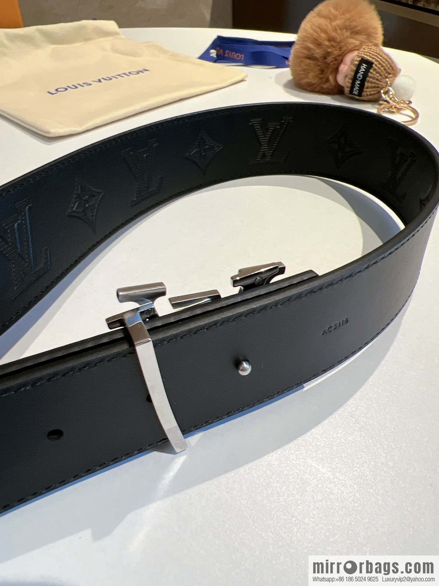 LV/Louis Vuitton LV Shake 40 mm Double Sided Belt