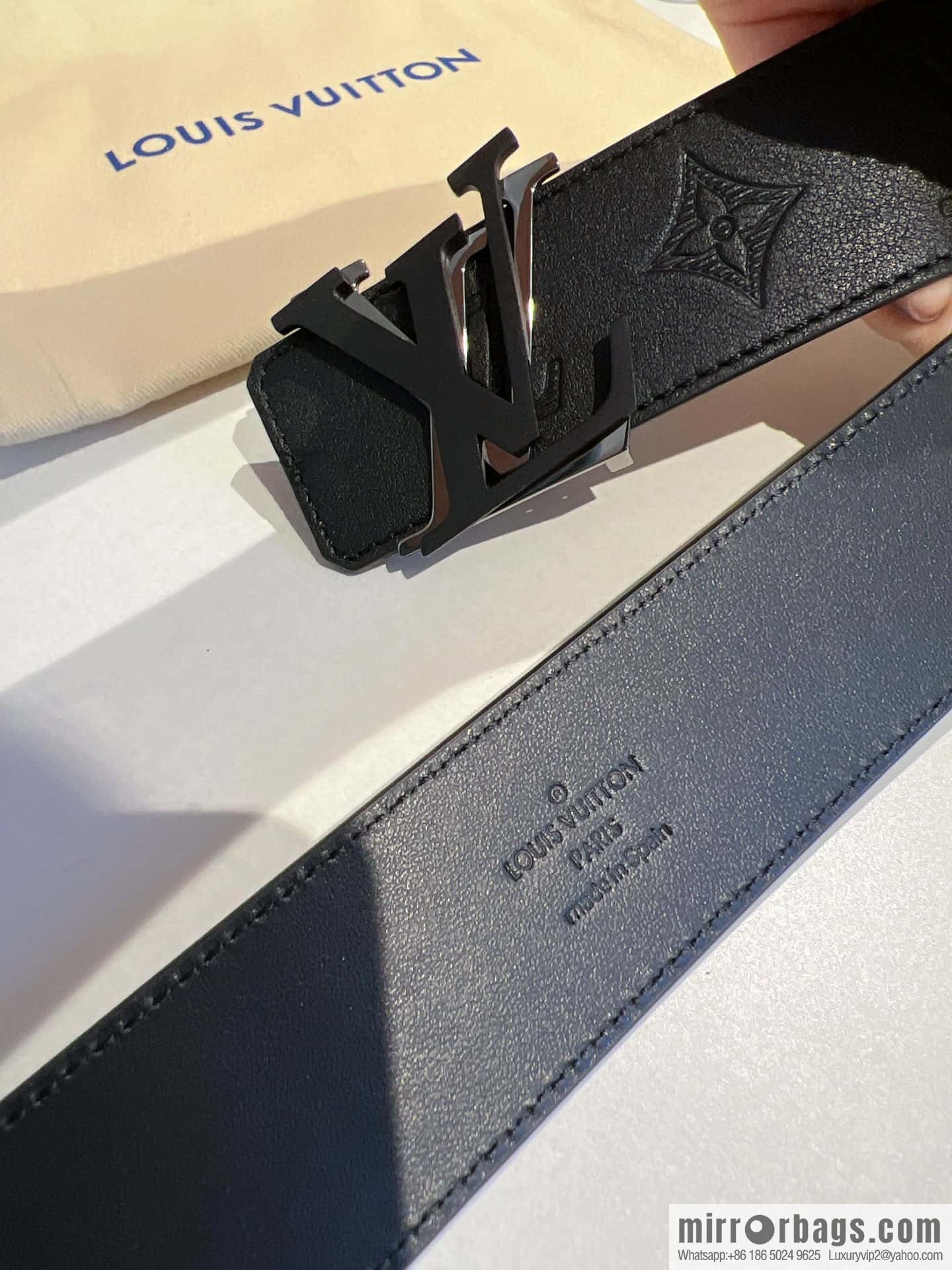 LV/Louis Vuitton LV Shake 40 mm Double Sided Belt