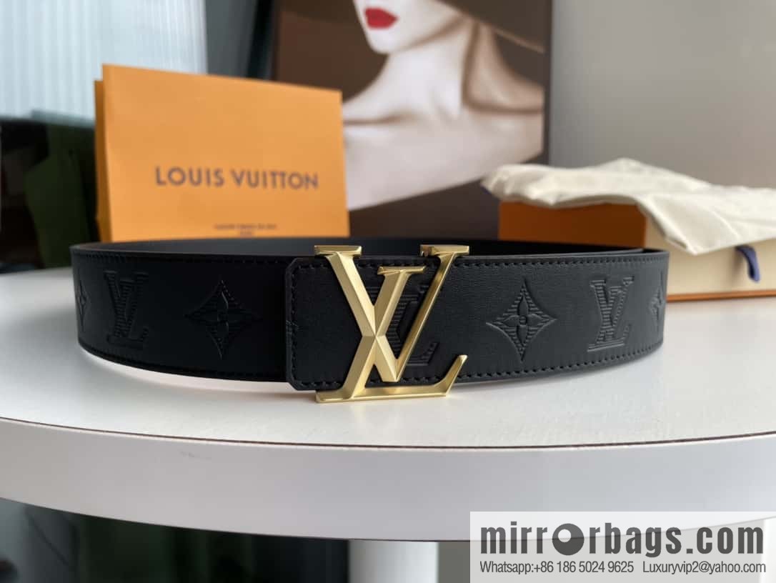 LV/Louis Vuitton, letter rhombus metal buckle black cowhide embossed belt 40mm