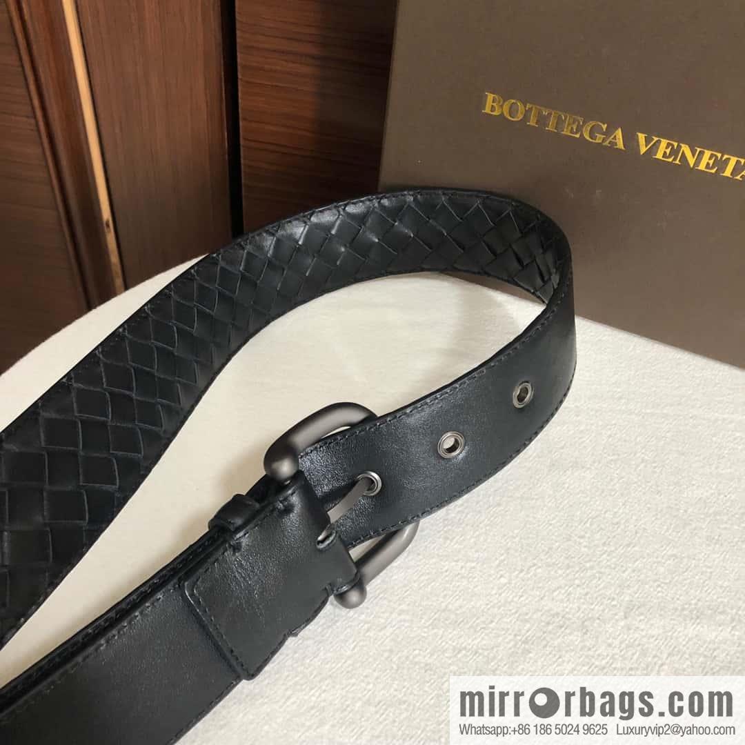Bottega Veneta Butterfly Home, top layer cowhide woven 3.8cm classic color pin buckle belt