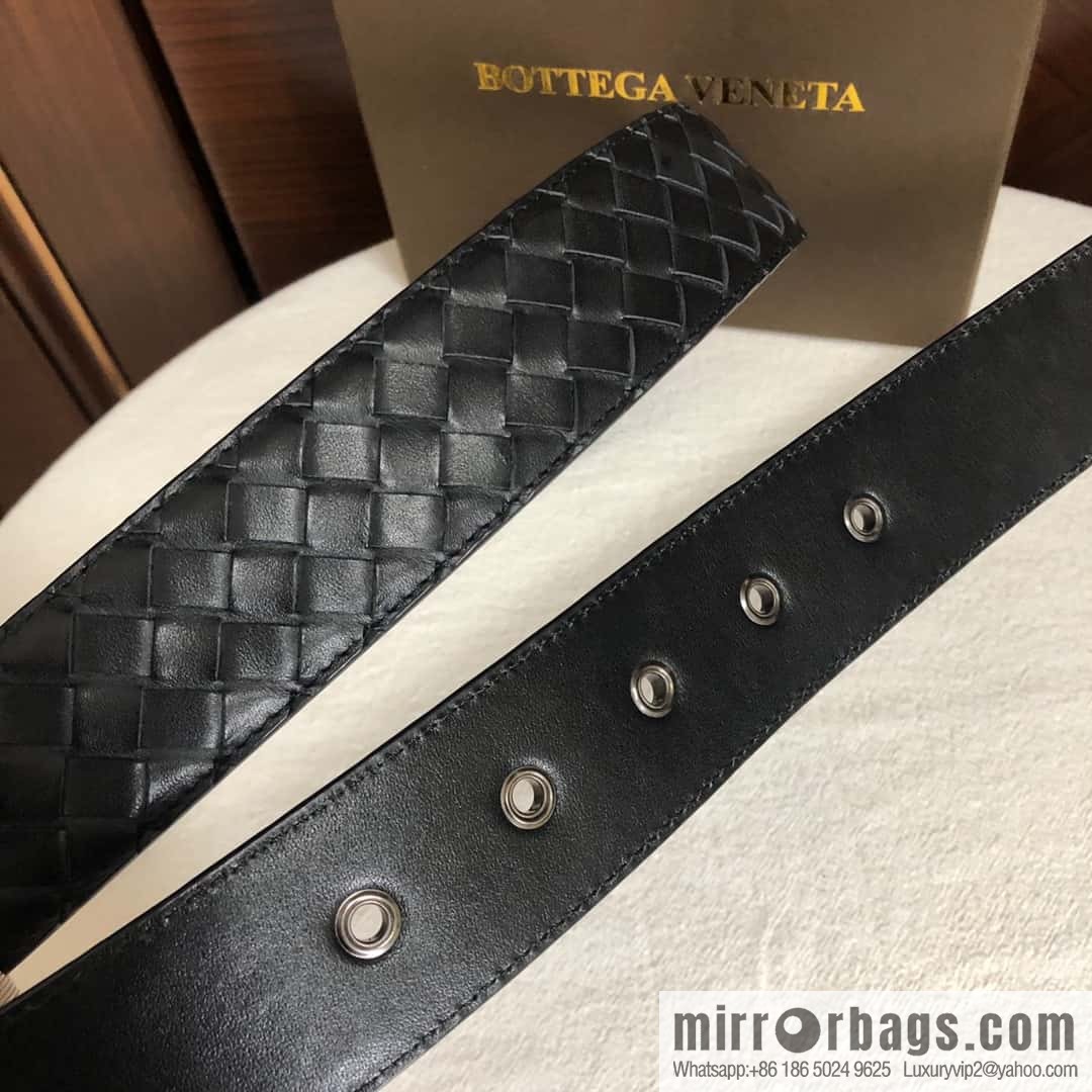 Bottega Veneta Butterfly Home, top layer cowhide woven 3.8cm classic color pin buckle belt