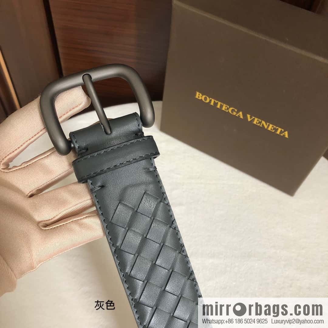 Bottega Veneta Butterfly Home, top layer cowhide woven 3.8cm classic color pin buckle belt