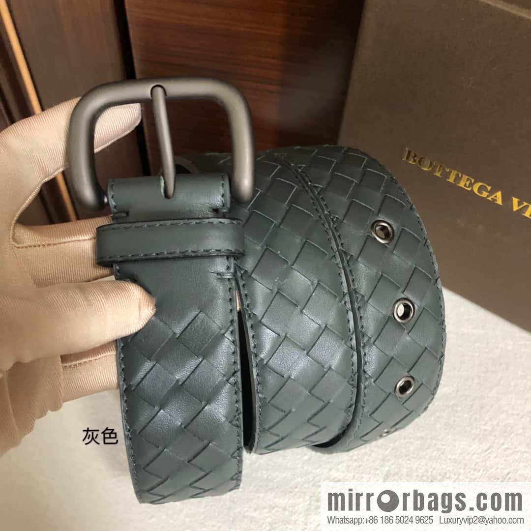 Bottega Veneta Butterfly Home, top layer cowhide woven 3.8cm classic color pin buckle belt