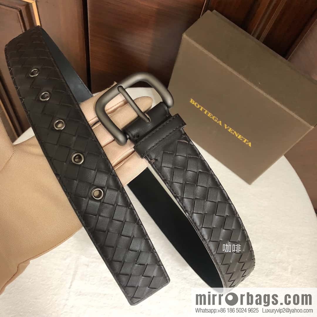 Bottega Veneta Butterfly Home, top layer cowhide woven 3.8cm classic color pin buckle belt