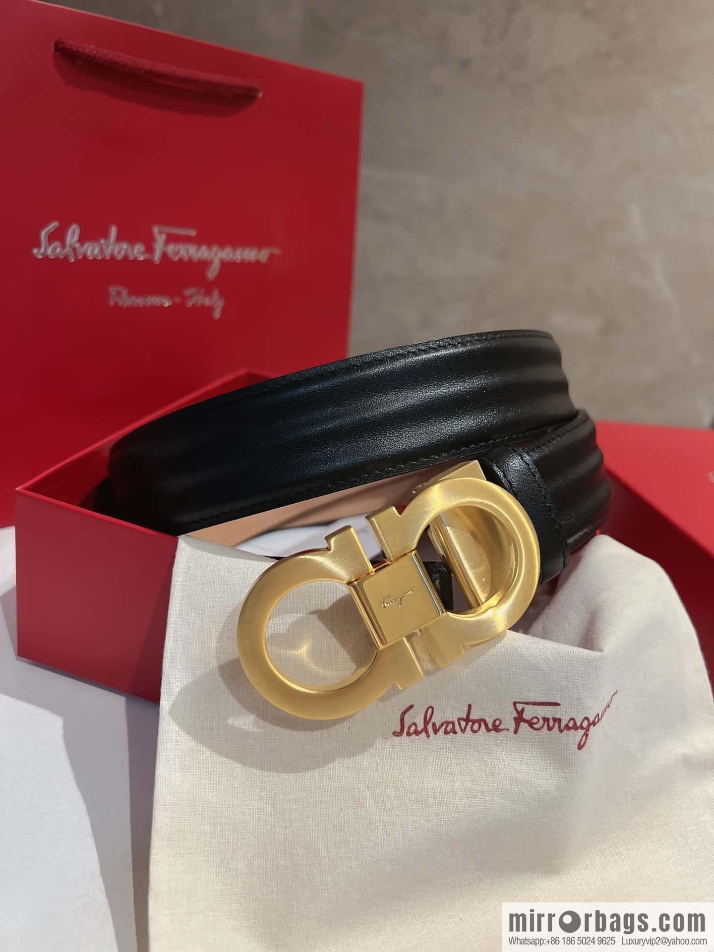 Ferragamo Ferragamo, boutique 8-character counter version, metal buckle 3.5cm belt