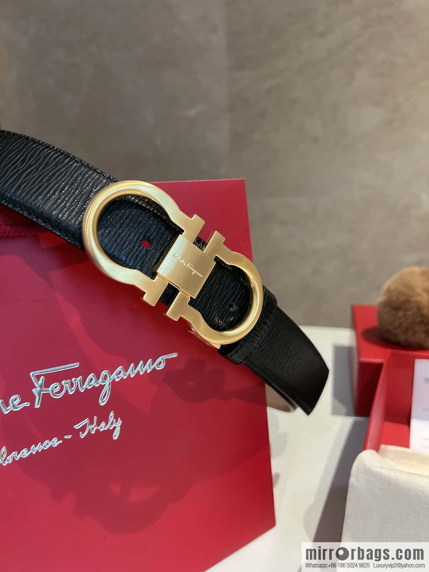 Ferragamo Ferragamo, exquisite 8-figure metal clasp, metal clasp flat brushed belt 3.5cm