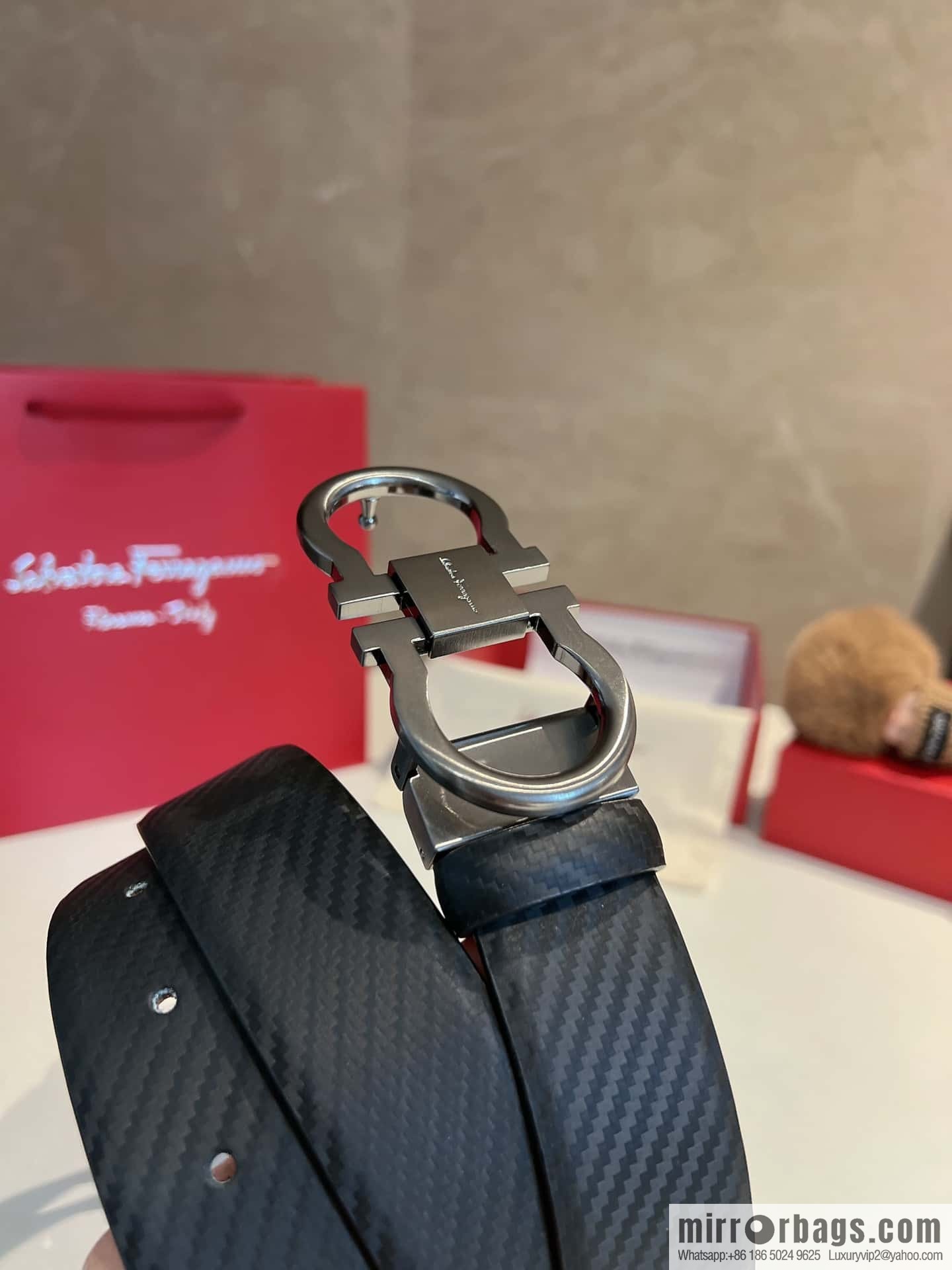 Ferragamo Ferragamo, exquisite 8-figure metal clasp, metal clasp flat brushed belt 3.5cm