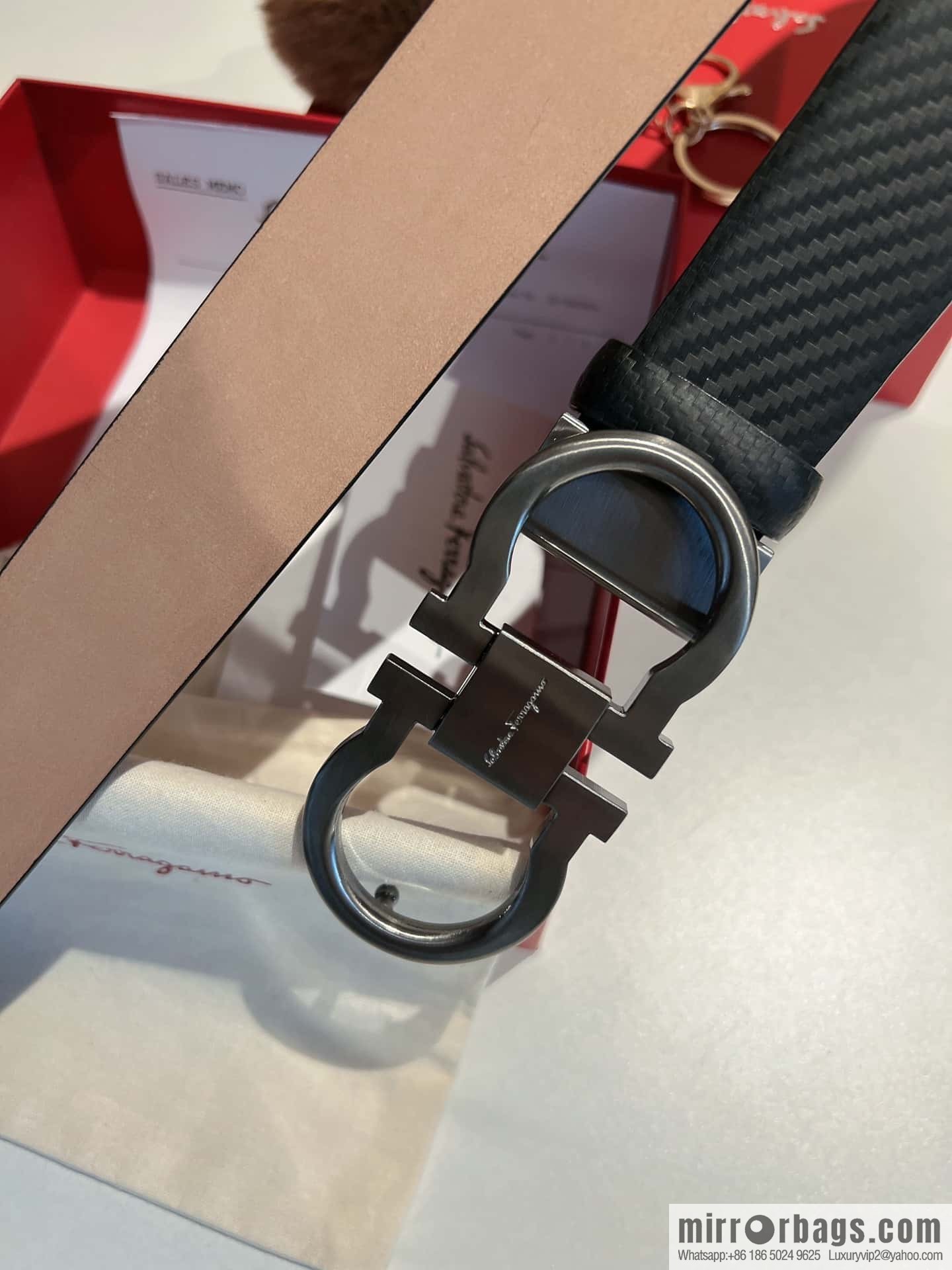 Ferragamo Ferragamo, exquisite 8-figure metal clasp, metal clasp flat brushed belt 3.5cm