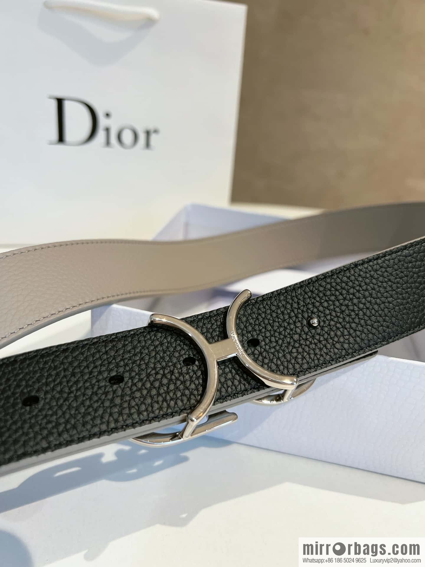 DIOR Dior, first layer cowhide belt, body double-sided CD belt
