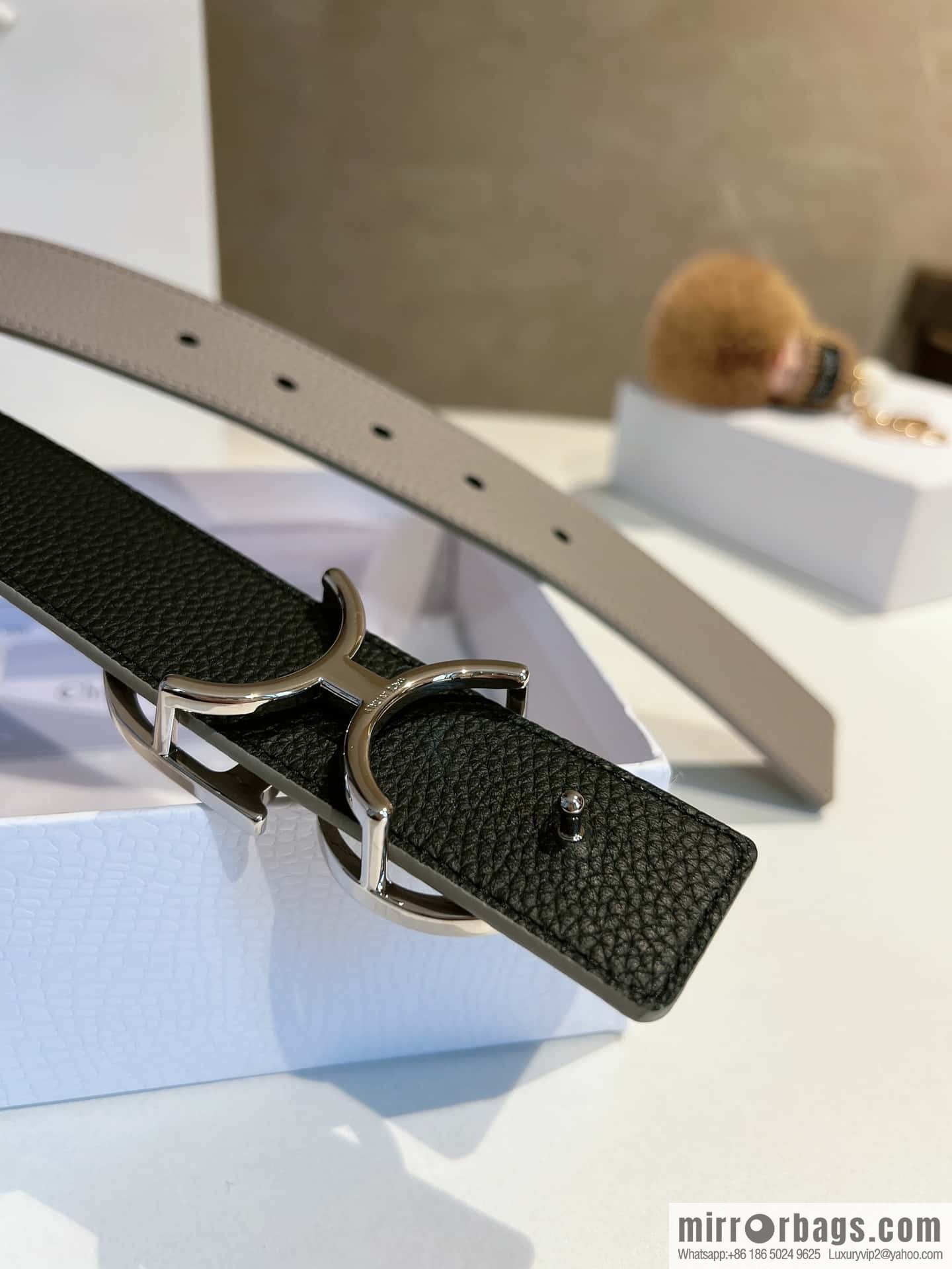 DIOR Dior, first layer cowhide belt, body double-sided CD belt