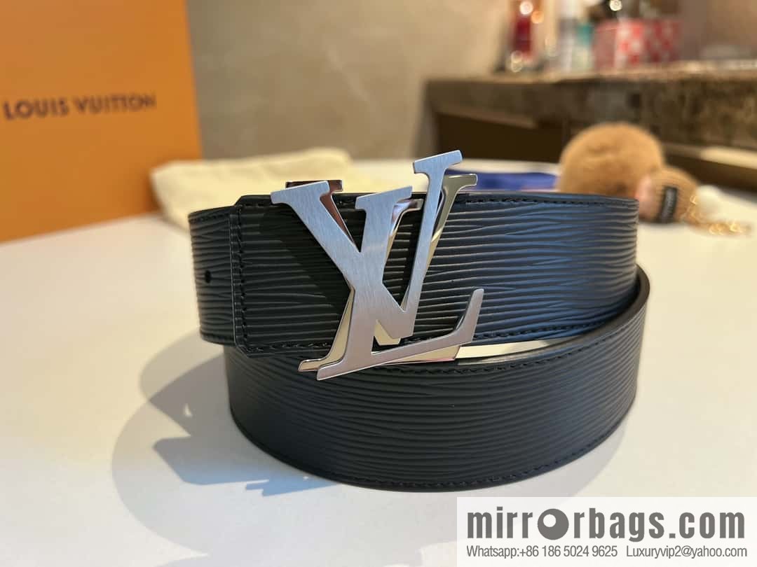 LV/Louis Vuitton LV Shake 40 mm Double Sided Belt