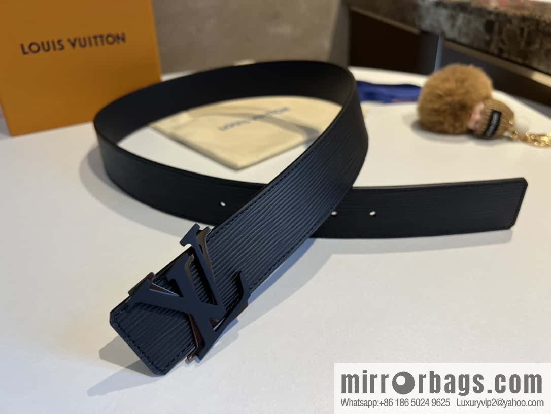 LV/Louis Vuitton LV Shake 40 mm Double Sided Belt