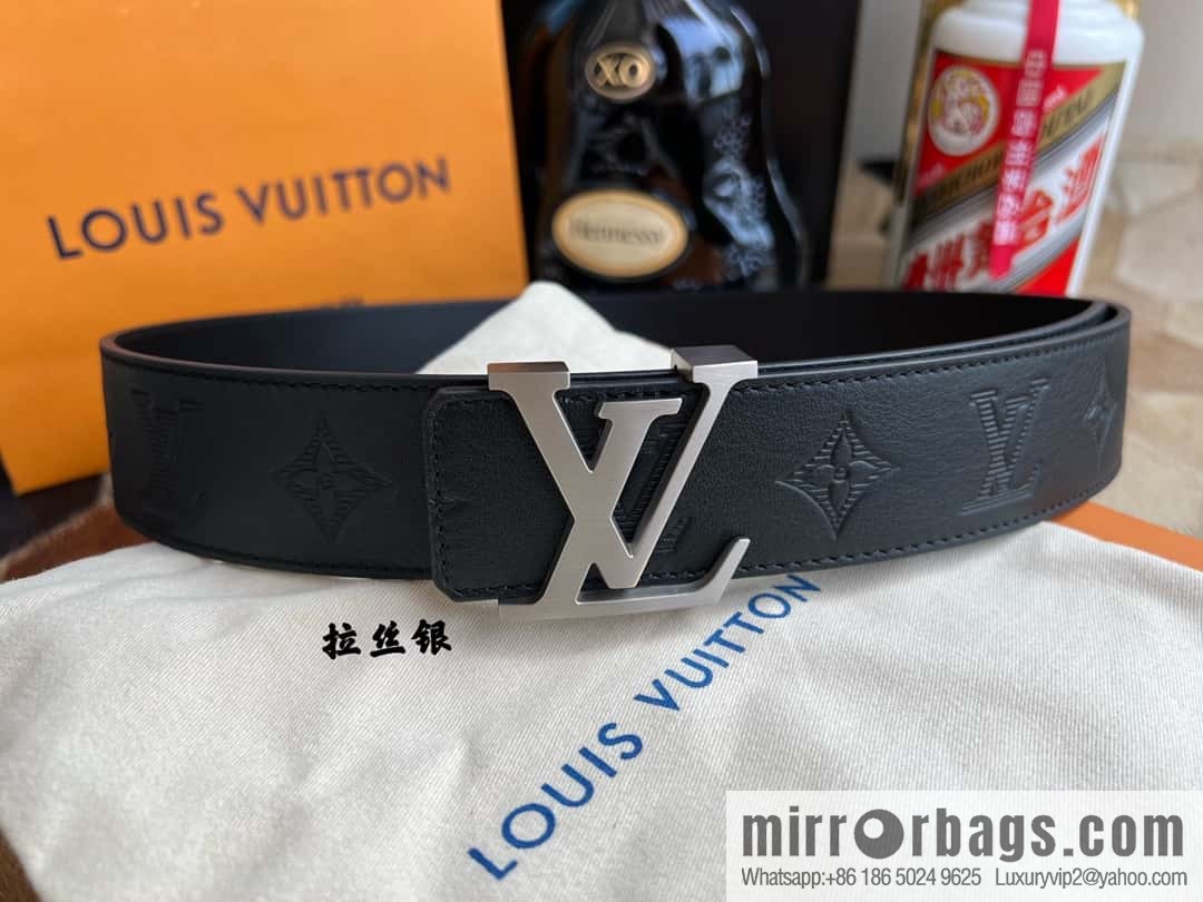 LV/Louis Vuitton, letter metal buckle cowhide embossed belt 40mm.