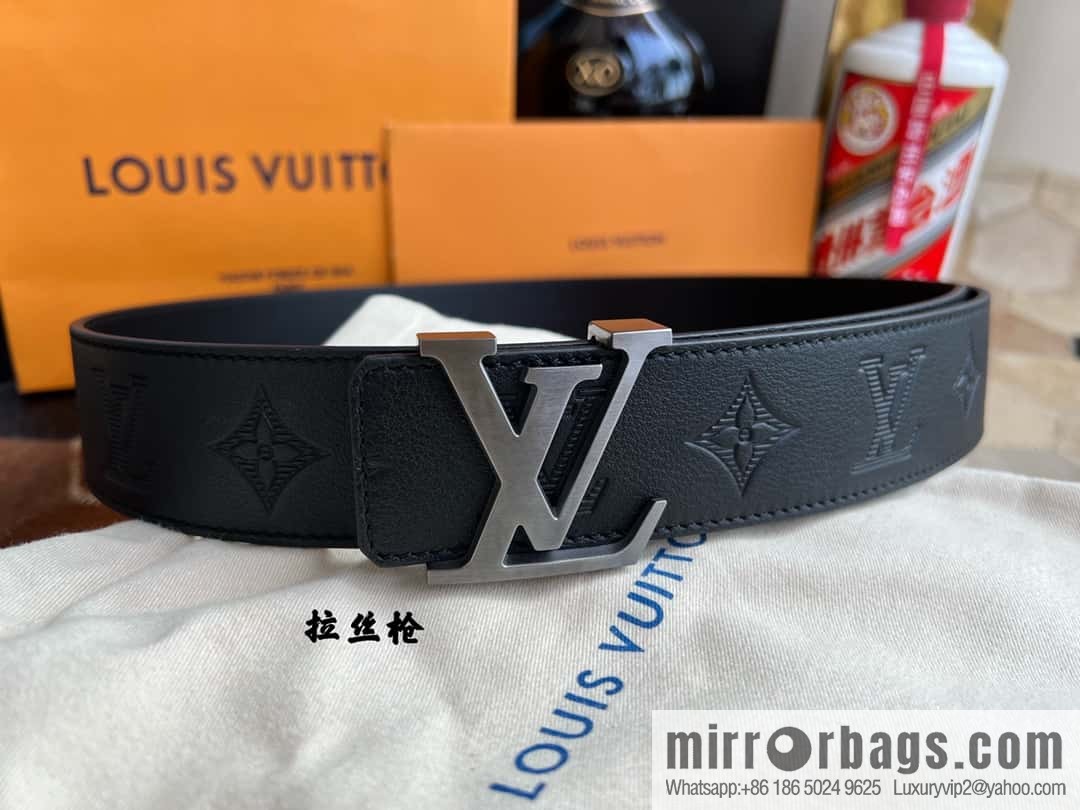 LV/Louis Vuitton, letter metal buckle cowhide embossed belt 40mm.