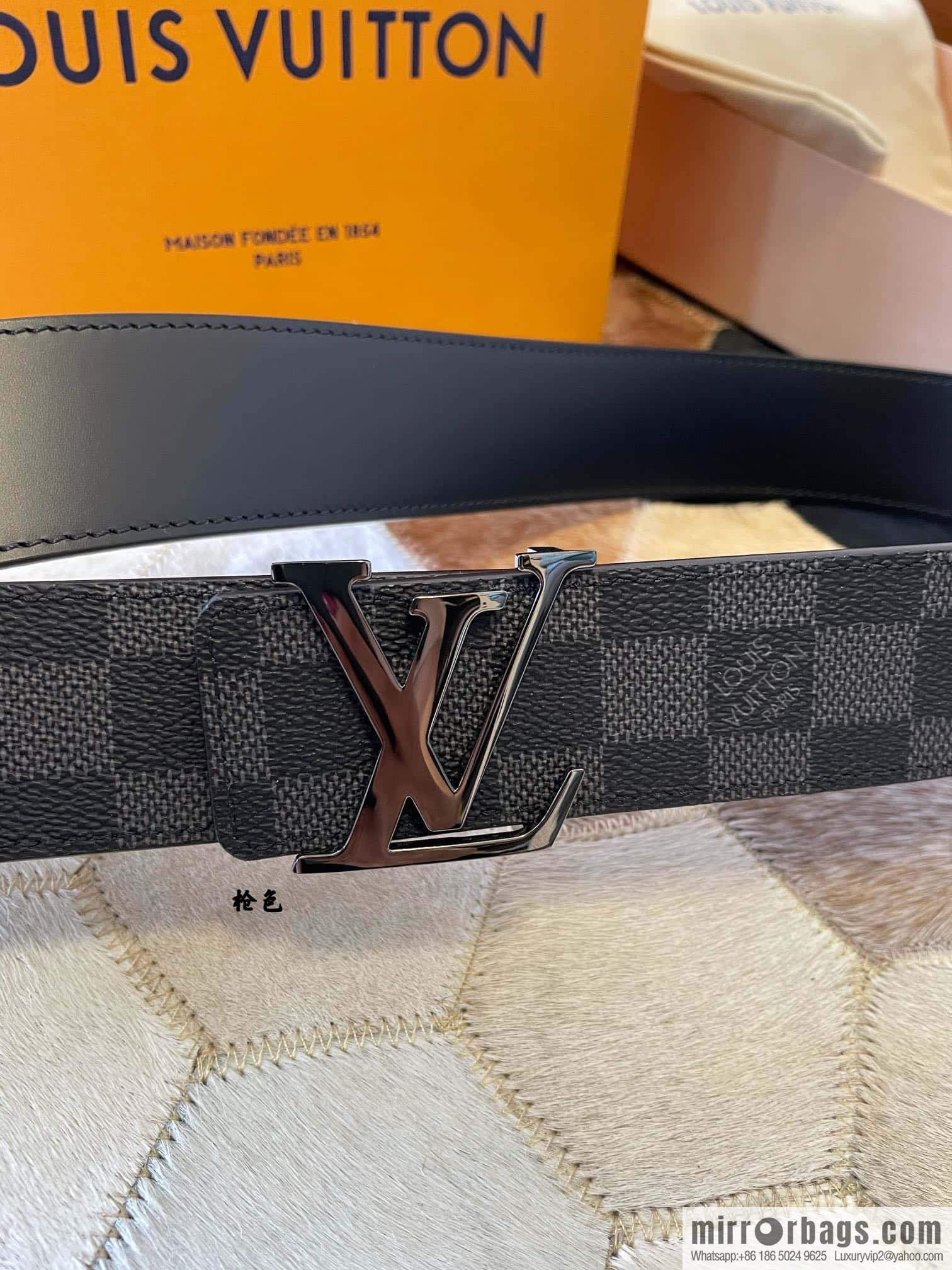 LV Monogram pattern calfskin, stainless steel letter rolling sand buckle 4.0CM belt