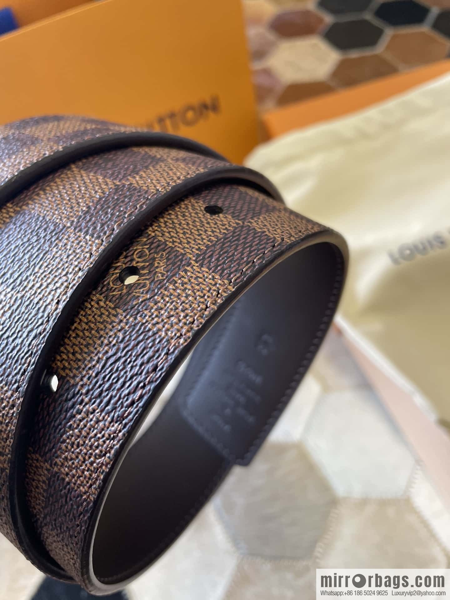 LV Monogram pattern calfskin, stainless steel letter rolling sand buckle 4.0CM belt