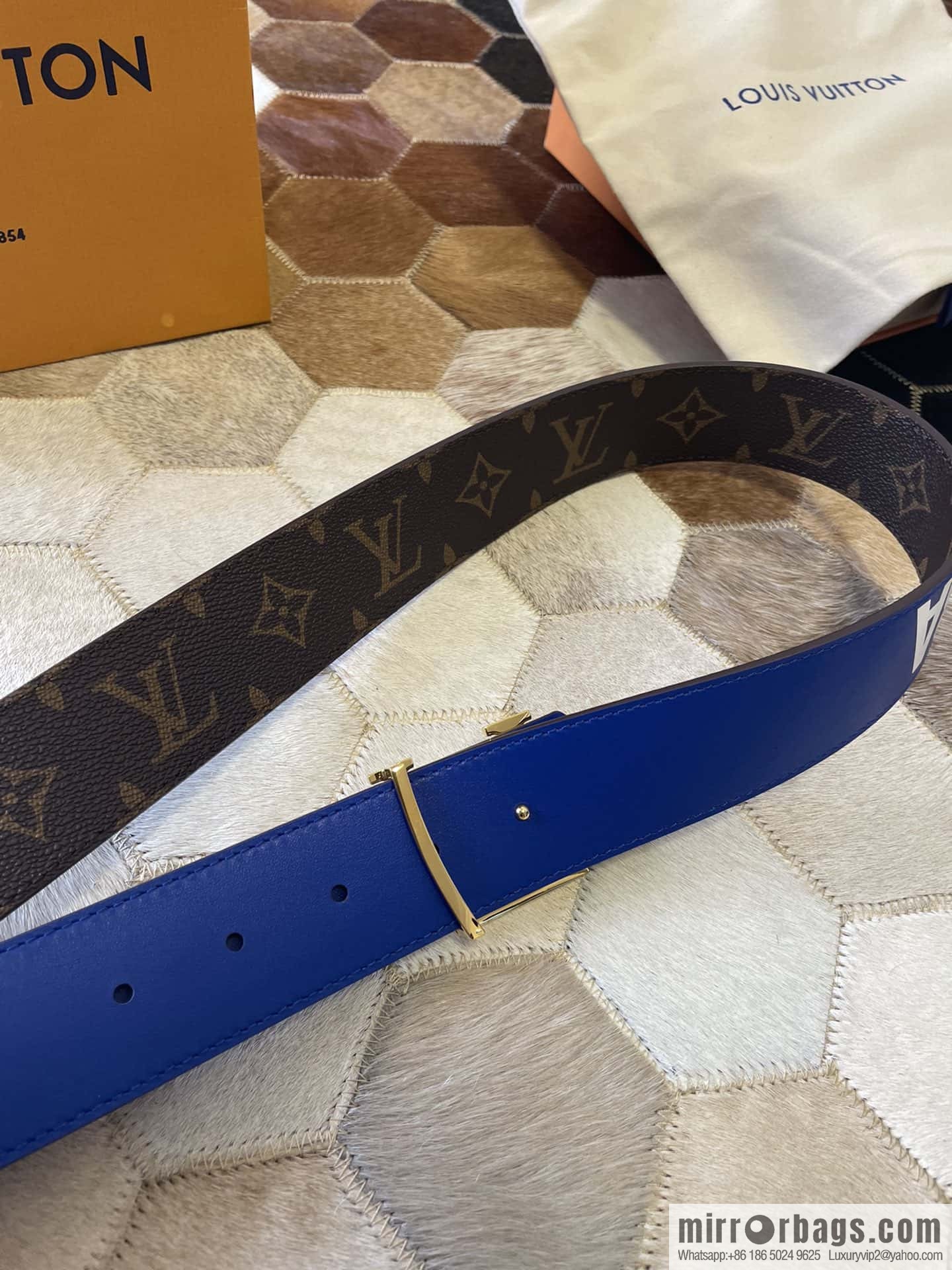 LV Monogram pattern calfskin, stainless steel letter rolling sand buckle 4.0CM belt