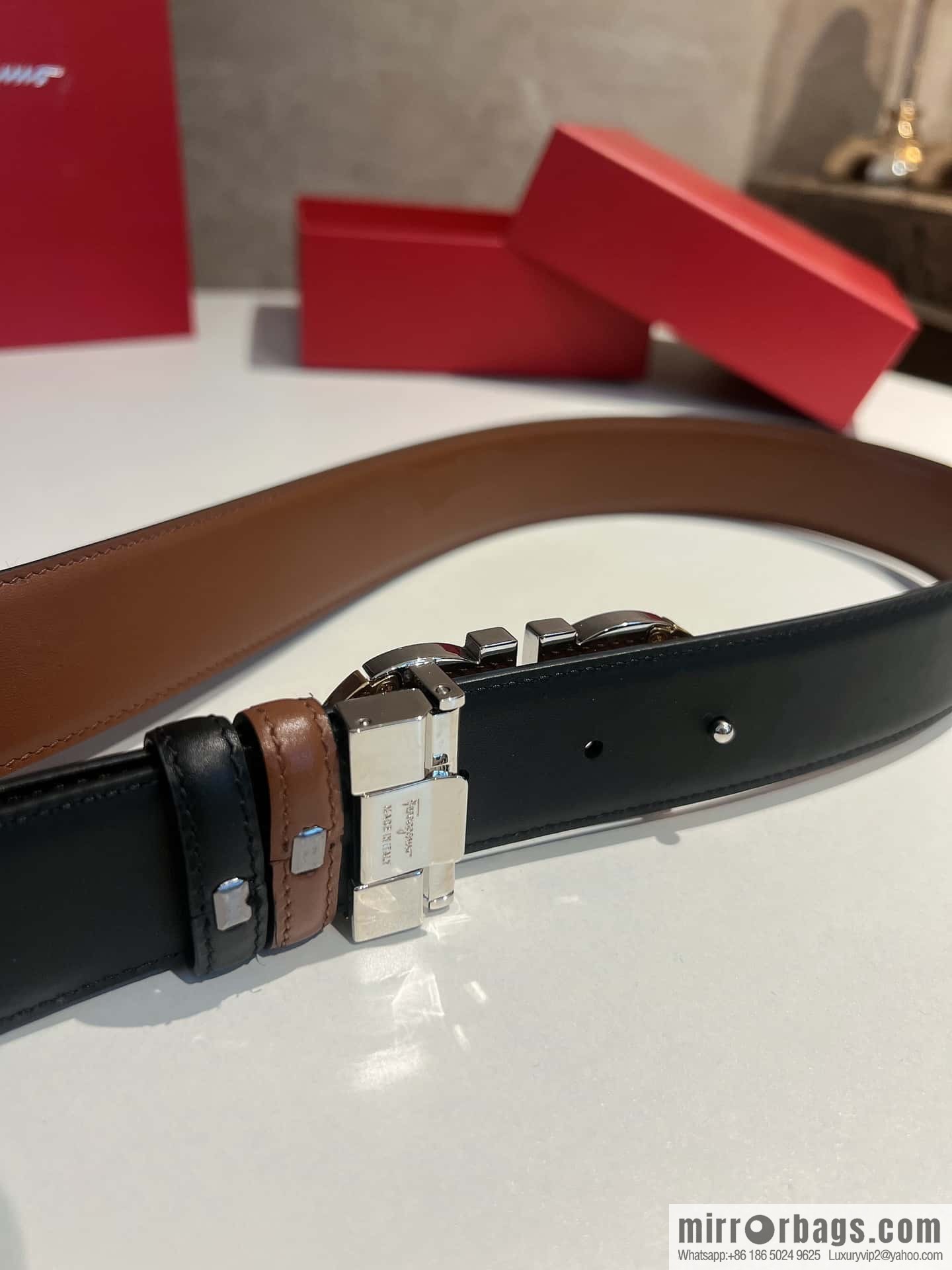 Salvatore Ferragamo Metal Buckle Two-Tone Design Men's Belt 3,5cm