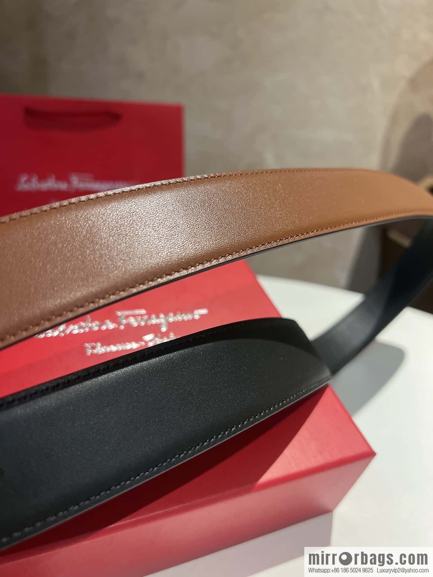 Salvatore Ferragamo Metal Buckle Two-Tone Design Men's Belt 3,5cm