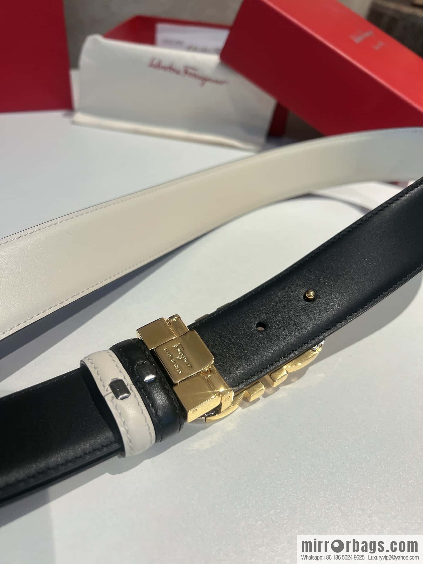 Salvatore Ferragamo Metal Buckle Two-Tone Design Men's Belt 3,5cm