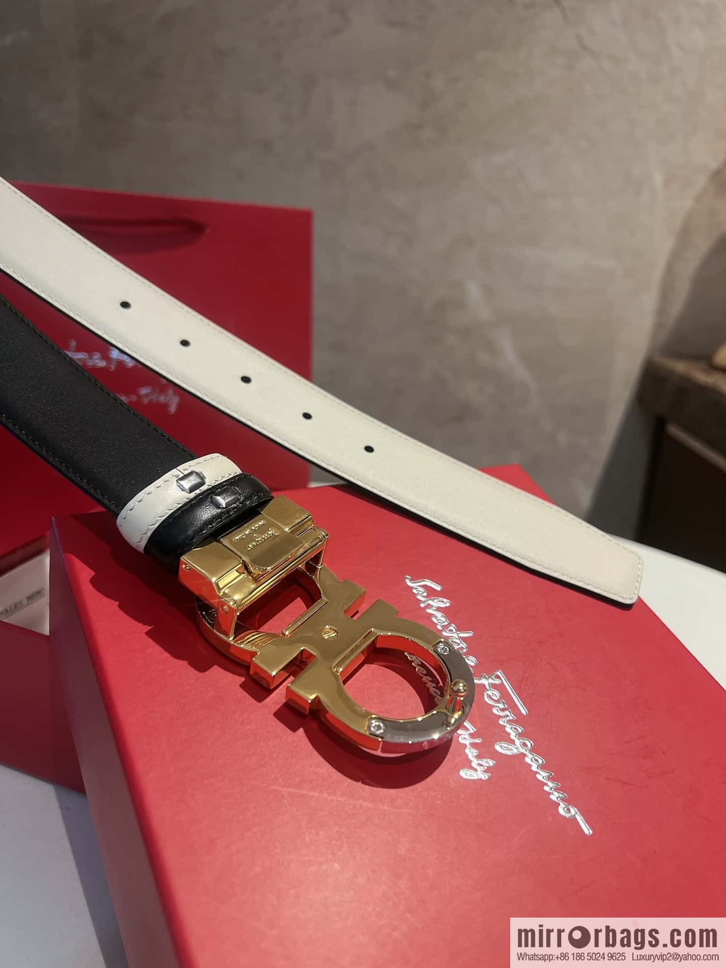 Salvatore Ferragamo Metal Buckle Two-Tone Design Men's Belt 3,5cm